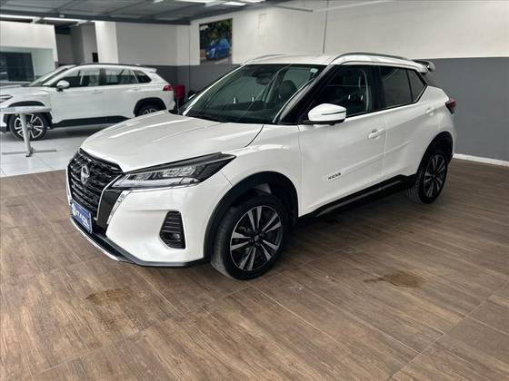 NISSAN KICKS 1.6 16V FLEXSTART EXCLUSIVE XTRONIC NISSAN KICKS 1.6 16V FLEXSTART EXCLUSIVE XTRONIC